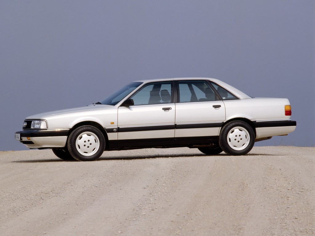 Audi 200 Turbo, 162hp (Manual)